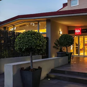 https://ibis-cornella.catalonia-hotels.com